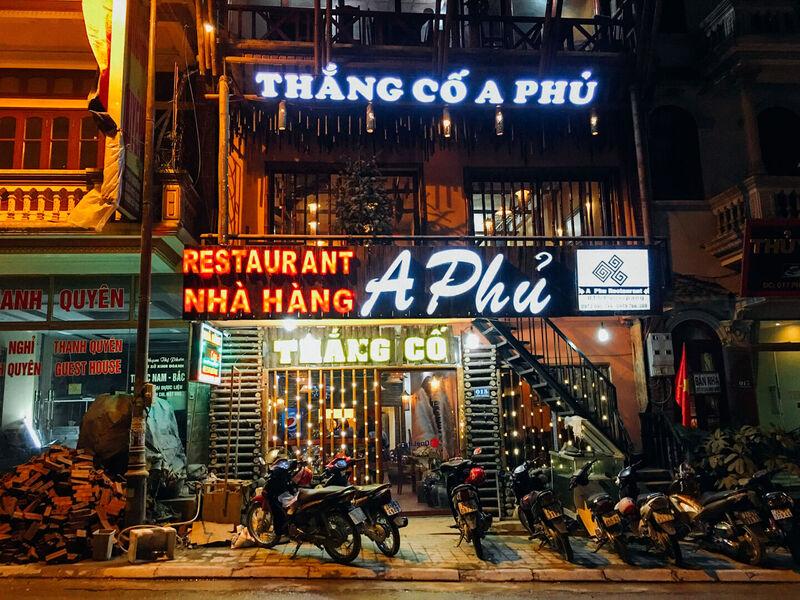 Thắng cố là món ăn đặc sản nổi tiếng tại nhà hàng A Phủ