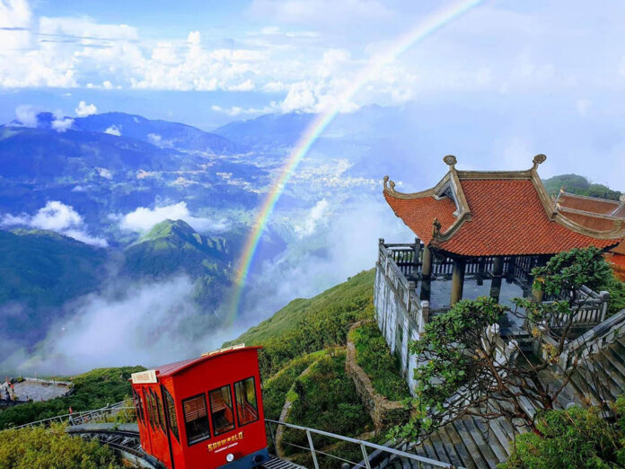 Một góc của Lá Đỏ Homestay and Coffee.