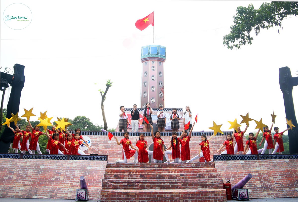 Festival Thu Hà Nội lần thứ 2 năm 2024 với chủ đề “Thu Hà Nội - Mùa Thu lịch sử” là một trong những sự kiện quảng bá, xúc tiến du lịch trọng điểm của thành phố chào mừng kỷ niệm 70 năm Ngày giải phóng Thủ đô (10/10/1954 - 10/10/2024).