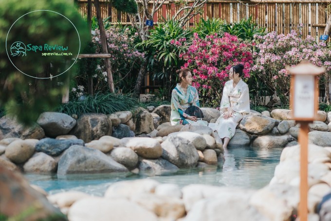 Chữa lành" mùa thu đông trong không gian chuẩn Nhật tại Yoko Onsen Quang Hanh. Ảnh: Sun Group