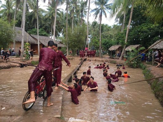 Trải nghiệm các trò chơi dân gian cực thú vị ở Khu du lịch Làng Bè