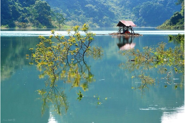 Khu du lịch sinh thái Hồ Thang Hen