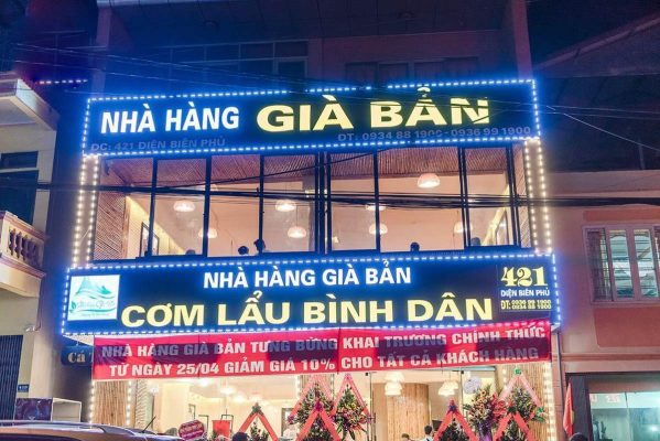 Nhà hàng Già bản Sapa mộc mạc, bình dân và nổi bật trên tuyến đường Điện Biên Phủ