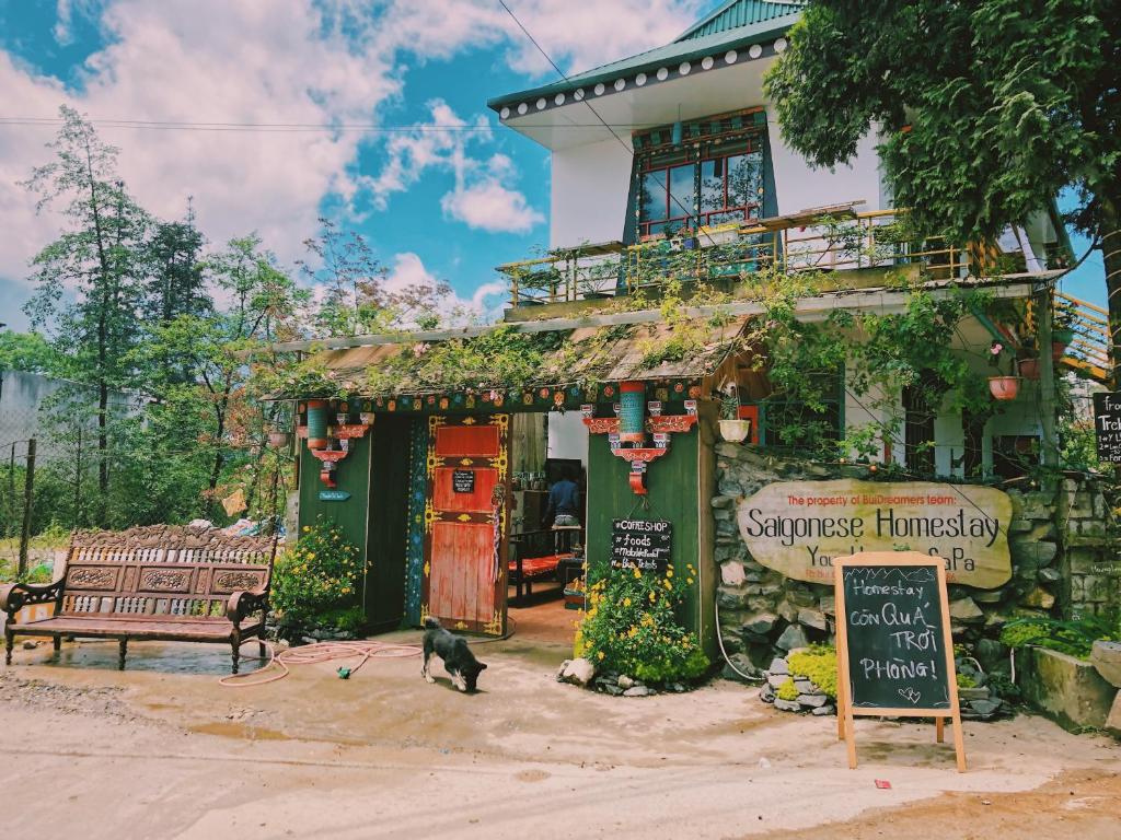 Saigonese Trekking Homestay