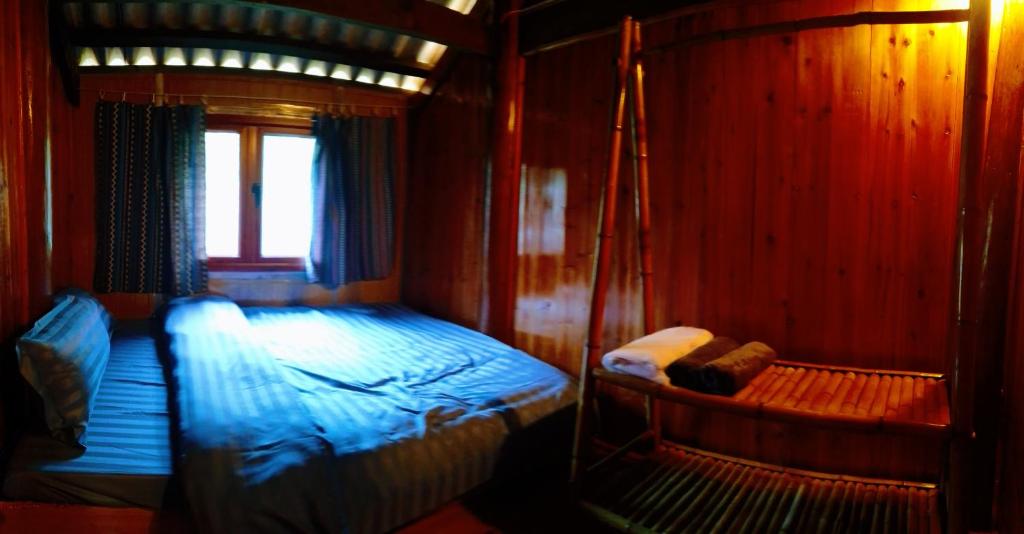 Homstay có rất nhiều phòng cho du khách lựa chọn.