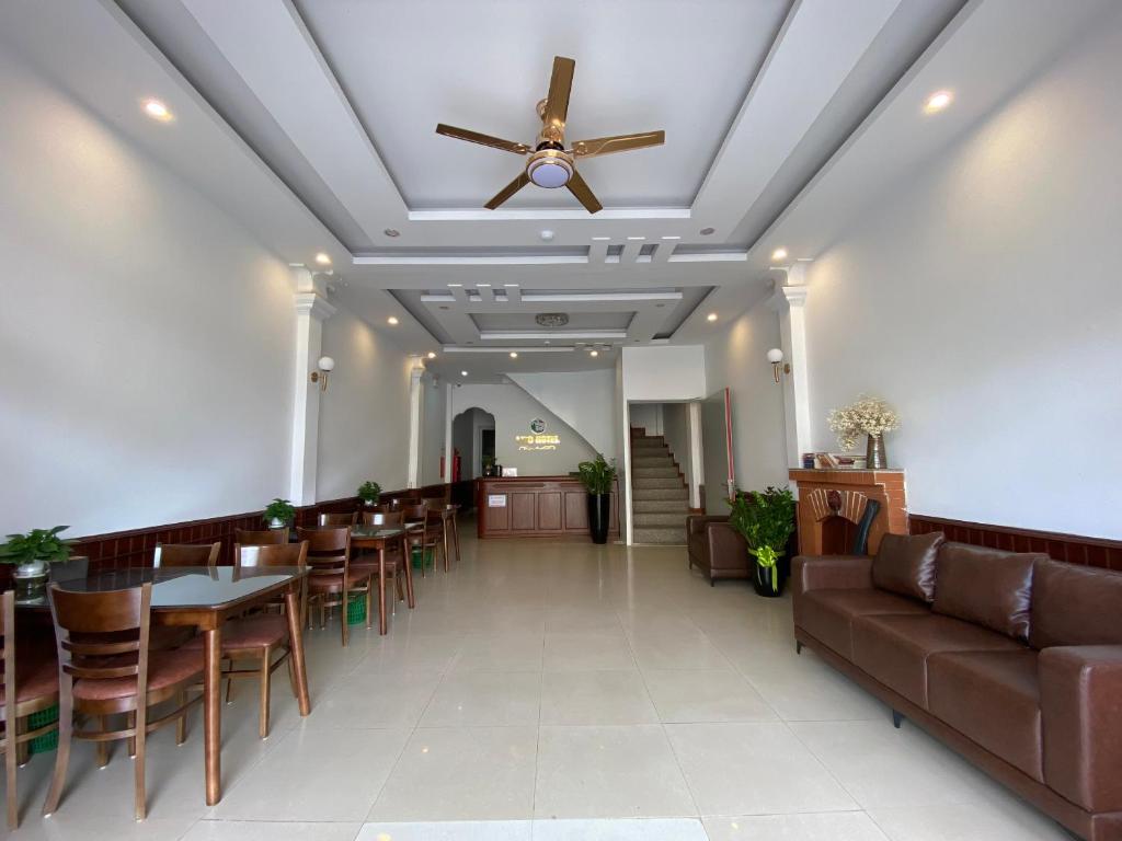 Khách sạn Lito Hotel Central Sa Pa toạ ngay trung tâm Sa Pa .