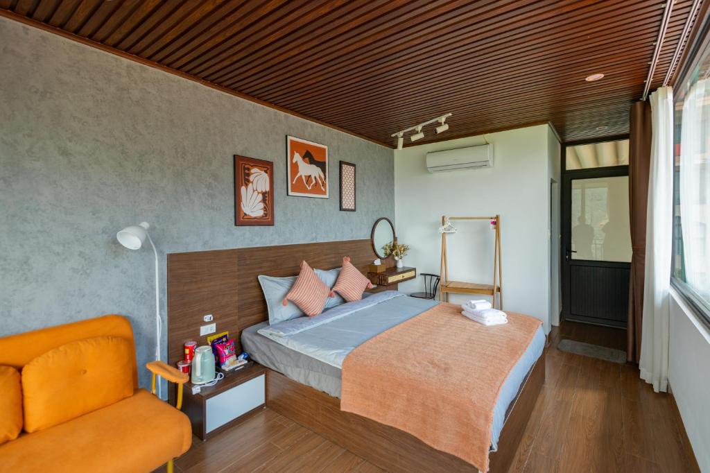 Homstay có nhiều phòng cho du khách lựa chọn,