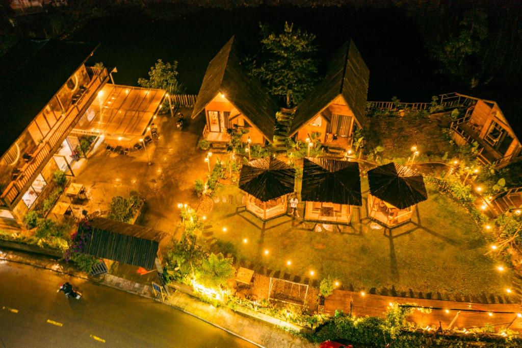 Sapa Riverside Homestay nằm gần nhiều điểm du lịch nổi tiếng.