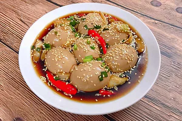 Ngâm trứng từ 6 – 8 tiếng là có thể thưởng thức.