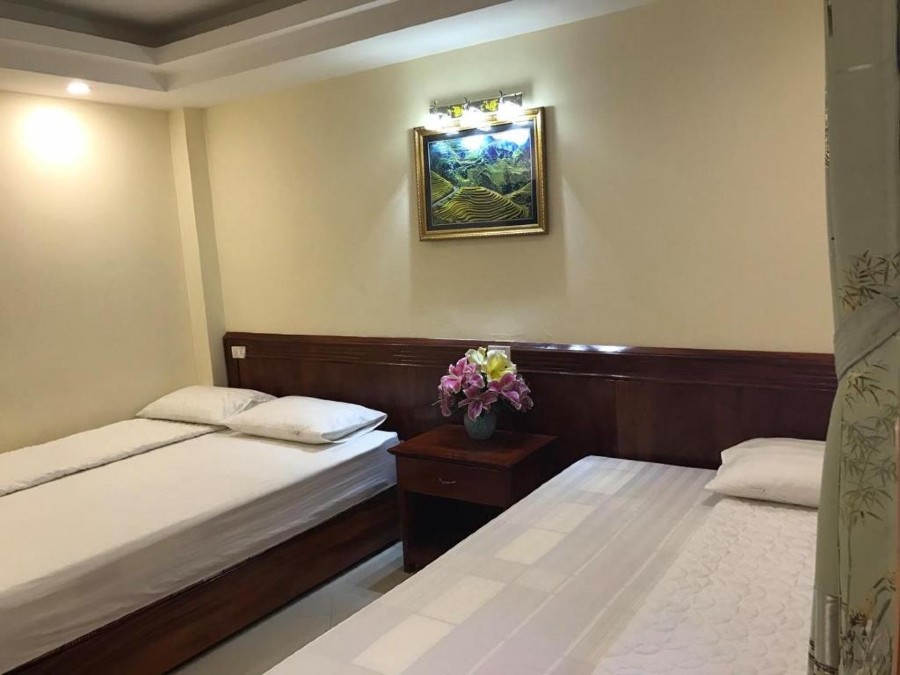 Phòng có lối bày trí đơn gian nhưng không kém phần trang nhã tinh tế