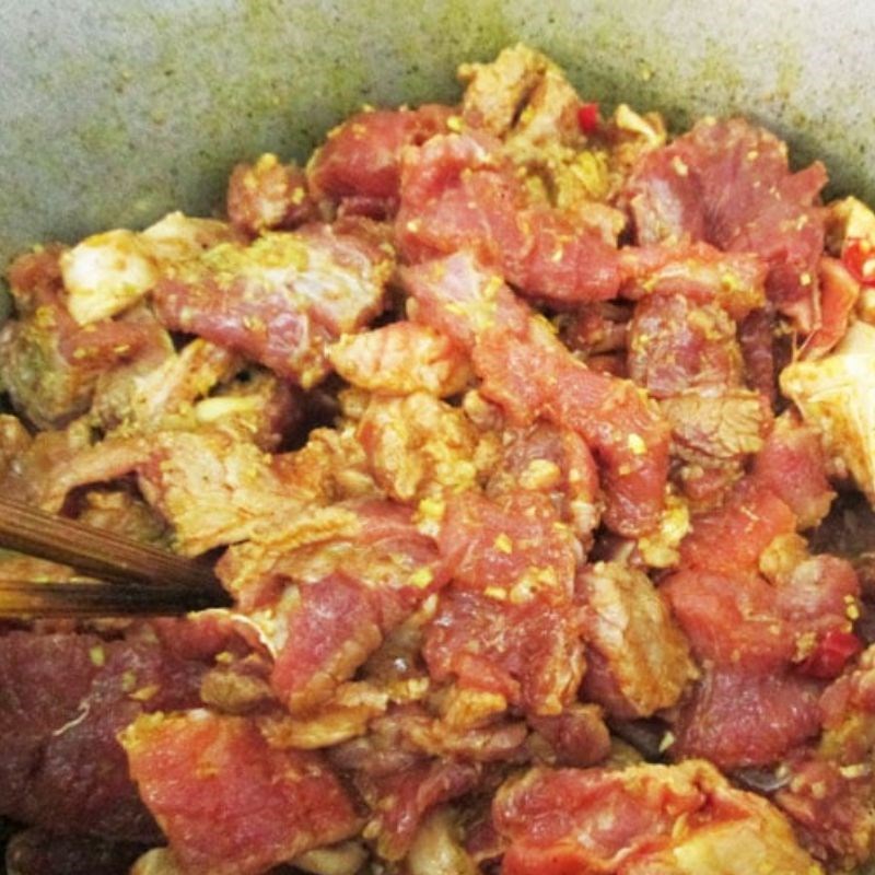 Ướp gân bò